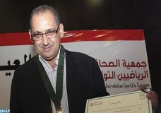 تكريم عربي رفيع لعبد الرزاق مصباح.
