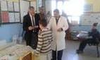 المدير الإقليمي للتعليم بطنجة في زيارة تفقدية  للتلاميذ في وضعية إعاقة سمعية