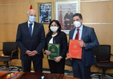 توقيع اتفاقية للنهوض بالفكر الحقوقي في الوسط المدرسي والتكويني والجامعي